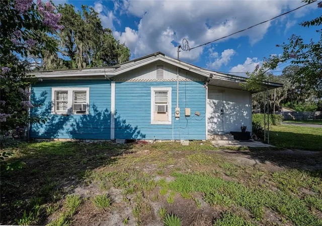 2nd image of 2236 Burns St, Lakeland, FL 33801 | MLS# TB8421343
