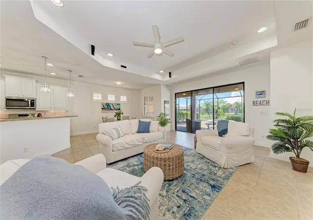4th image of 1310 Cielo Ct, North Venice, FL 34275 | MLS# O6338996