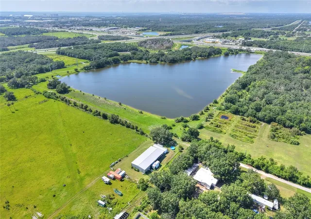 Photo 3 of Sale Pending at 6838 Mary Lou Dr, Riverview, FL 33578 | MLS# TB8421427 | Listing updated on 2025-10-20