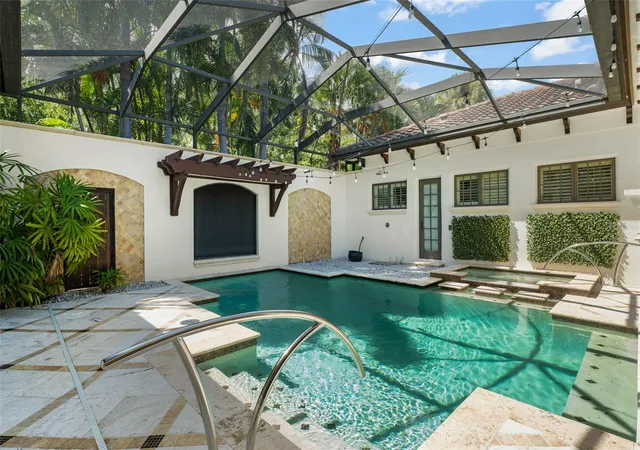 3rd image of 4812 Alexandra Garden Ct, Windermere, FL 34786 | MLS# O6339134