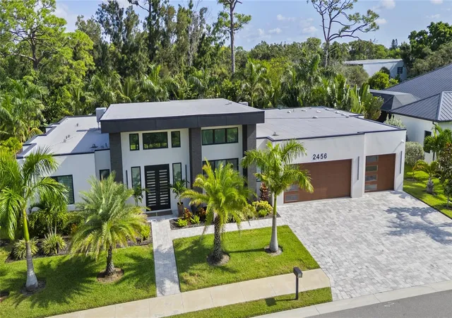 Photo 1 of Sale Pending at 2456 Missara Ln, Sarasota, FL 34231 | MLS# A4663280 | Listing updated on 2026-04-26