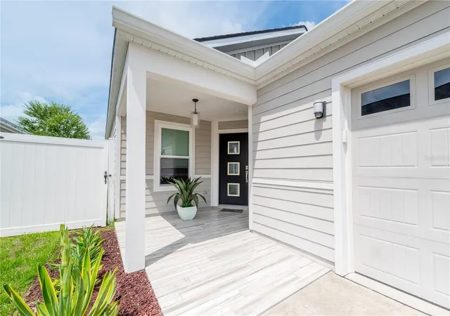 Photo 2 of Single family home for sale at 1790 Sw 247th Street, Newberry, FL 32669 | MLS# GC533573 | Listing updated on 2026-10-02