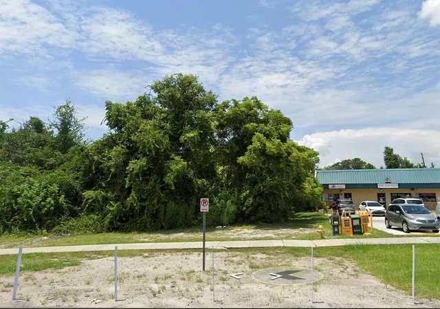 Photo 1 of Land for sale at 1854 Providence Blvd, Deltona, FL 32725 | MLS# S5133493 | Listing updated on 2026-07-30