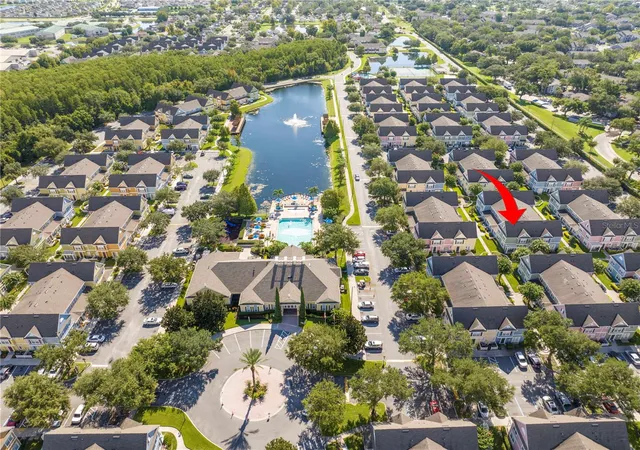 Photo 2 of Townhouse for sale at 4011 Venetian Bay Dr #101, Kissimmee, FL 34741 | MLS# O6339267 | Listing updated on 2026-08-27