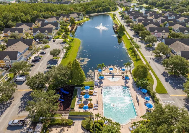 Photo 3 of Townhouse for sale at 4011 Venetian Bay Dr #101, Kissimmee, FL 34741 | MLS# O6339267 | Listing updated on 2026-08-27