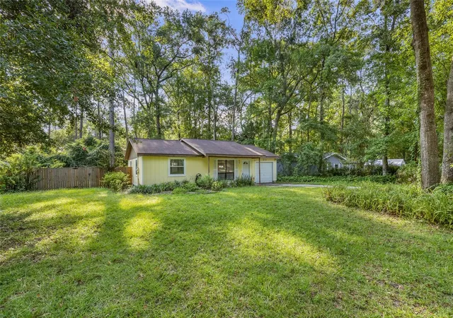 Homes for sale in Gainesville, FL | 4219 Nw 30th Ter, Gainesville, FL 32605 | MLS# GC533592