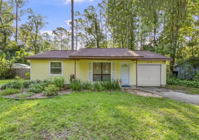 Homes for sale in Gainesville, FL | 4219 Nw 30th Ter, Gainesville, FL 32605 | MLS# GC533592