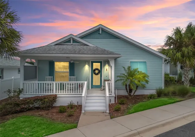 Photo 2 of Single family home for sale at 341 Conch Key Ln, Lady Lake, FL 32159 | MLS# TB8421756 | Listing updated on 2026-10-06