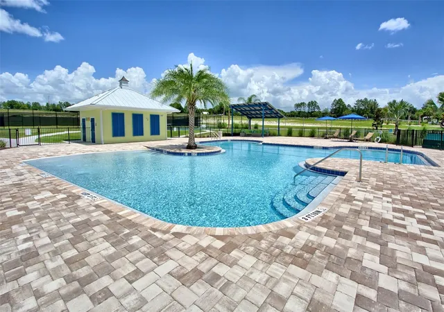 Photo 3 of Single family home for sale at 341 Conch Key Ln, Lady Lake, FL 32159 | MLS# TB8421756 | Listing updated on 2026-10-06