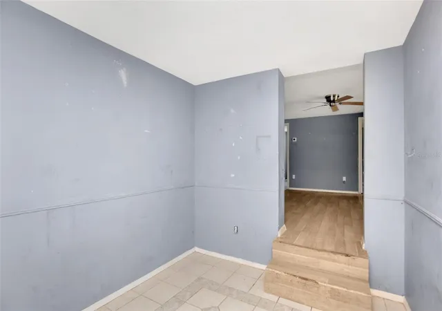 5th image of 1009 Mercer Loop, Plant City, FL 33567 | MLS# TB8421773