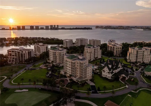 3rd image of 85 Belleview Blvd #204, Belleair, FL 33756 | MLS# TB8421860