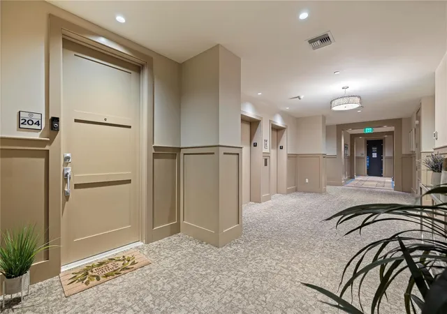 5th image of 85 Belleview Blvd #204, Belleair, FL 33756 | MLS# TB8421860