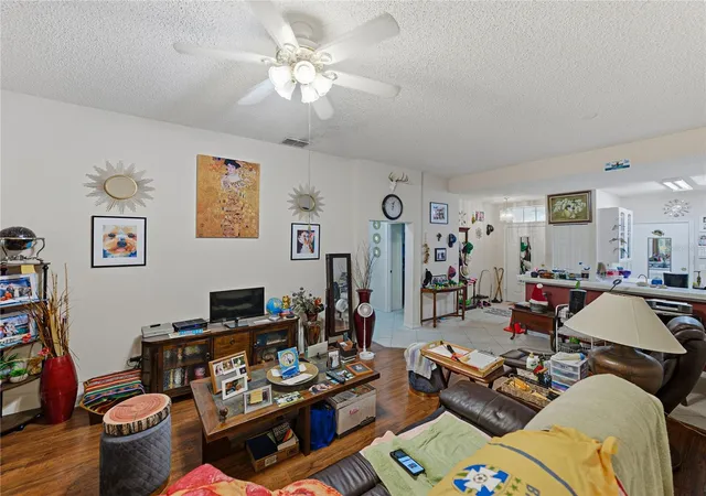 5th image of 2344 Nantucket Dr, SUN CITY CENTER, FL 33573
