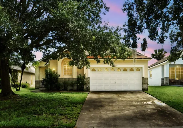 Photo 1 of Single family home for sale at 131 S Roma Way, Kissimmee, FL 34746 | MLS# O6339572 | Listing updated on 2026-09-13