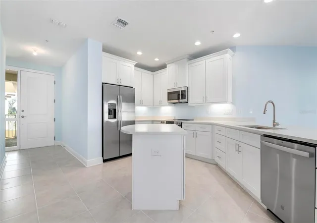 4th image of 3426 79Th St Cir W, BRADENTON, FL 34209