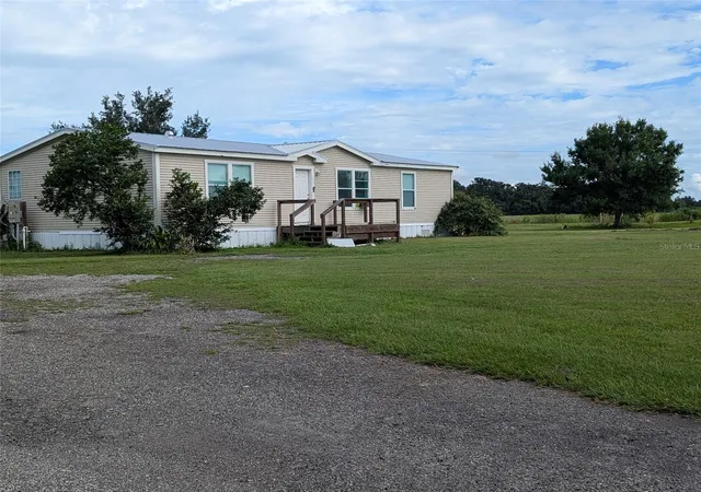 3rd image of 1291 Ne Hansel Ave, Arcadia, FL 34266 | MLS# C7514180