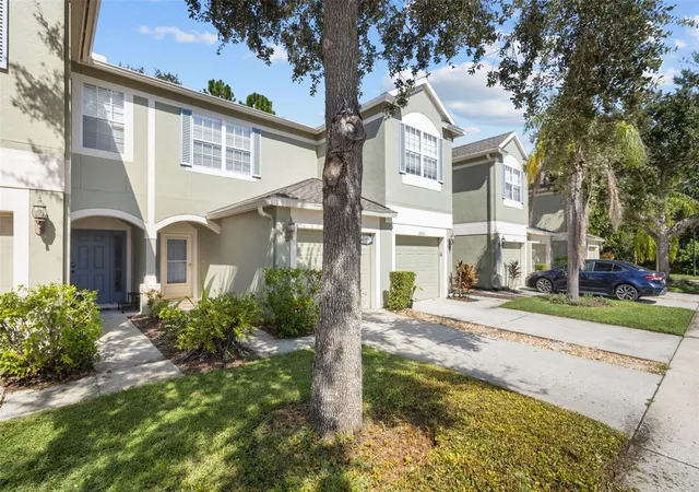 Photo 2 of Townhouse for sale at 2712 Conch Holw Dr, Brandon, FL 33511 | MLS# TB8422219 | Listing updated on 2026-09-29