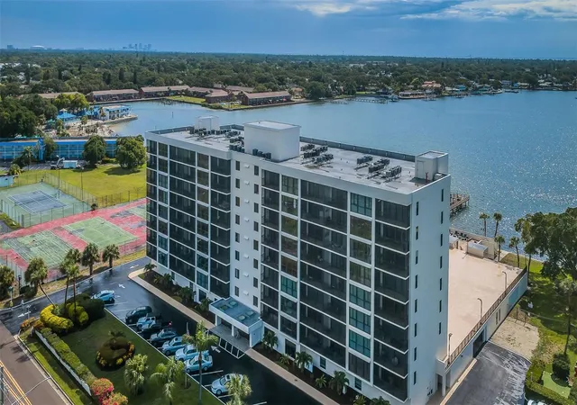 Condo for sale at 7100 Sunshine Skyway Ln S #608, Saint Petersburg, FL 33711 | MLS# TB8422234