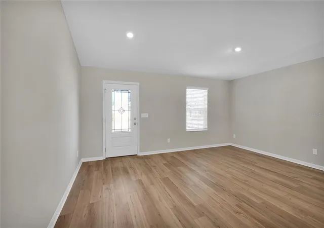 Photo 2 of Single family home for sale at 27 Prince Kaarel Ln, Palm Coast, FL 32164 | MLS# TB8422283 | Listing updated on 2026-10-23