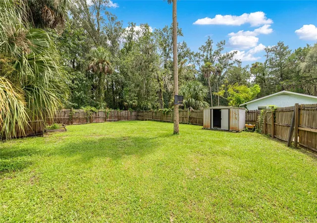 5th image of 2021 Nw 13Th Ave, Crystal River, FL 34428 | MLS# TB8422308