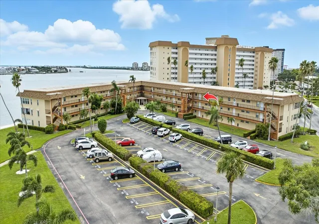 Homes for sale in Saint Petersburg, FL | 5020 Brittany Dr S #322/323, Saint Petersburg, FL 33715 | MLS# TB8422322