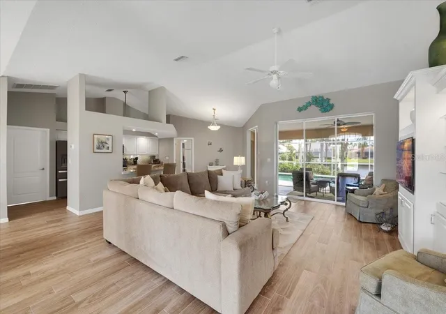 5th image of 527 Saint Girons Ct, Punta Gorda, FL 33950 | MLS# C7514210