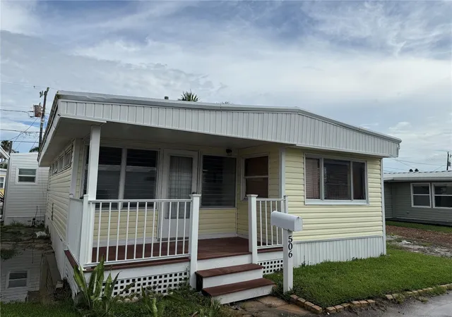 3rd image of 2601 Gulf Dr N, Bradenton Beach, FL 34217