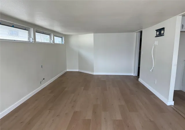 4th image of 2601 Gulf Dr N, Bradenton Beach, FL 34217