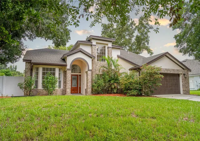 3rd image of 515 Bentley St, Oviedo, FL 32765 | MLS# O6340046