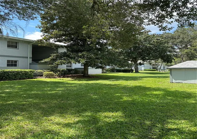 4th image of 584 Fairways Ln, Ocala, FL 34472