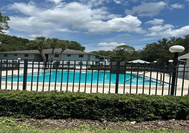 5th image of 584 Fairways Ln, Ocala, FL 34472