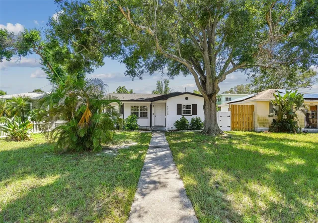 Homes for sale in Saint Petersburg, FL | 4728 9th Ave N, Saint Petersburg, FL 33713 | MLS# TB8422996