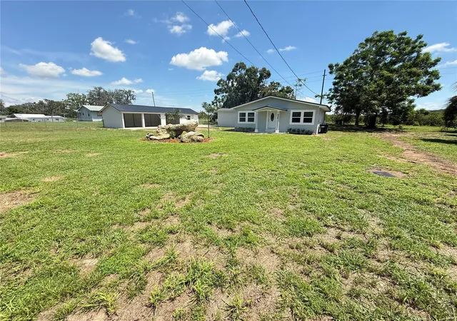 3rd image of 426 Becton St, Frostproof, FL 33843 | MLS# S5133754