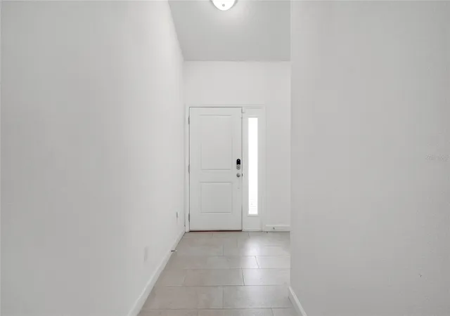3rd image of 228 Amesbury Ln, Kissimmee, FL 34758 | MLS# O6340552