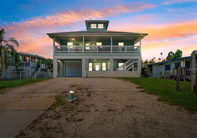 1st image of 2730 N Comanche Pt, Crystal River, FL 34429 | MLS# W7878638
