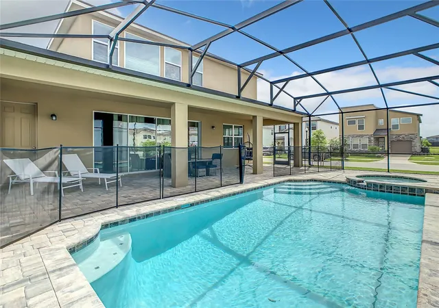 3rd image of 8919 Tropical Haven Ct, Kissimmee, FL 34747 | MLS# O6340668