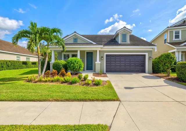 Homes for sale in Nokomis, FL | 128 Avens Dr, Nokomis, FL 34275 | MLS# A4663807