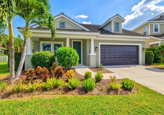 Homes for sale in Nokomis, FL | 128 Avens Dr, Nokomis, FL 34275 | MLS# A4663807