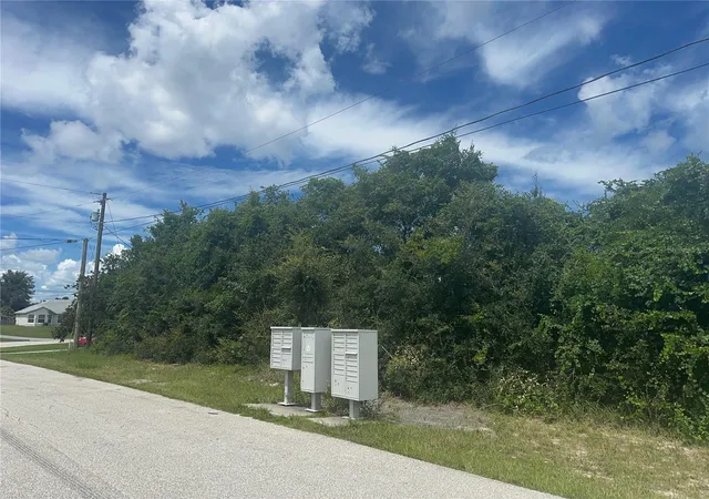 Homes for sale in Deltona, FL | 1843 Bonkirk Dr, Deltona, FL 32738 | MLS# O6340701