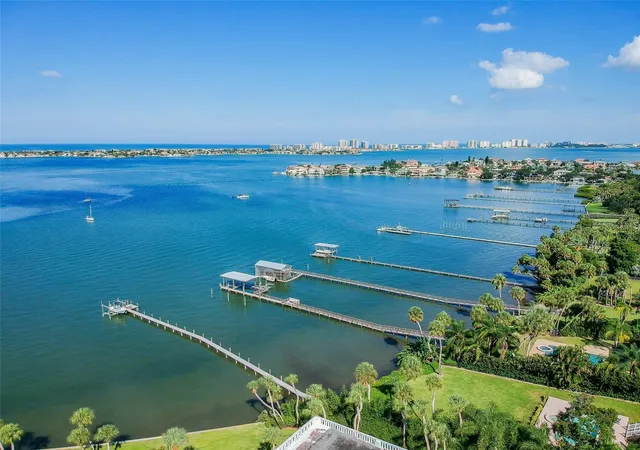 3rd image of 100 Bluff View Dr #607A, Belleair Bluffs, FL 33770 | MLS# TB8423569