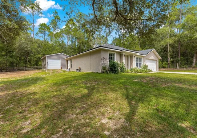 3rd image of 1445 W Hawk Ln, Citrus Springs, FL 34434 | MLS# OM708748