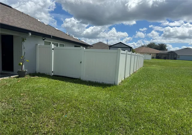 Photo 3 of Single family home for sale at 1191 Sabine Ln, Kissimmee, FL 34759 | MLS# S5133881 | Listing updated on 2026-10-21