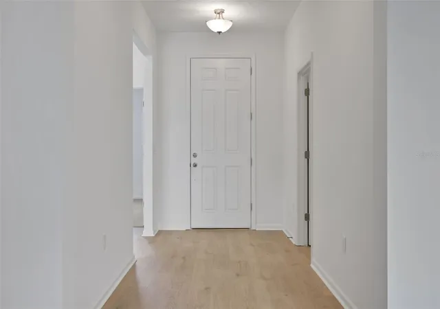 Photo 4 of Single family home for sale at 2866 Supermarine Rd, Tavares, FL 32778 | MLS# G5101621 | Listing updated on 2026-10-05