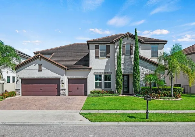 Photo 2 of Mansion for sale at 8419 Karwick St, Orlando, FL 32836 | MLS# O6341120 | Listing updated on 2026-08-30