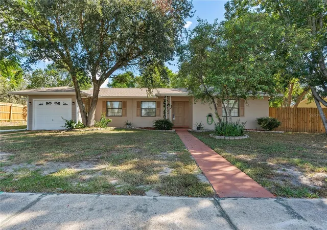 Photo 1 of Single family home for sale at 7369 Tarrytown Dr, Spring Hill, FL 34606 | MLS# W7878699 | Listing updated on 2026-09-02