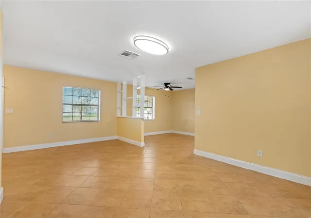 Photo 5 of Single family home for sale at 7369 Tarrytown Dr, Spring Hill, FL 34606 | MLS# W7878699 | Listing updated on 2026-09-02