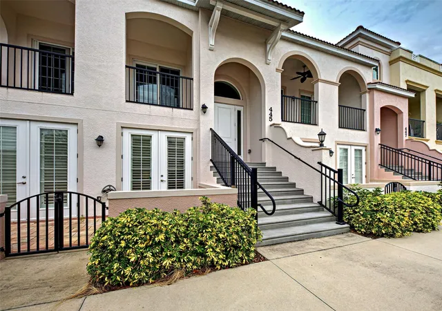 Listing Photo 3 - Condo for sale in building located at 445 Nokomis Ave S, Venice, FL 34285 - Unit #210