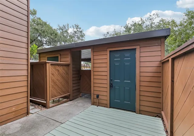 4th image of 2407 Cypress Pond Rd, PALM HARBOR, FL 34683
