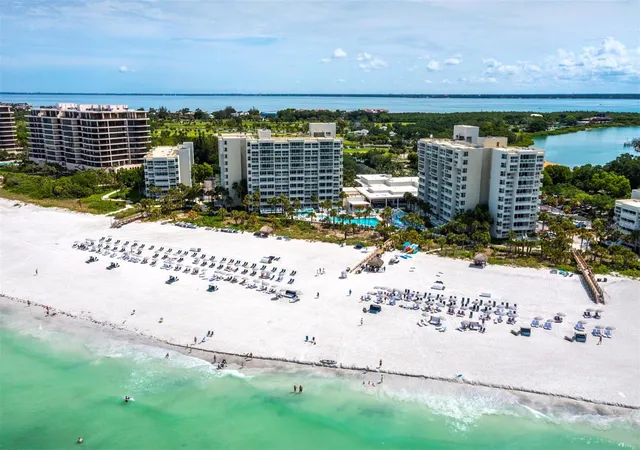 Homes for sale in Longboat Key, FL | 210 Sands Point Rd #2405, Longboat Key, FL 34228 | MLS# A4664039