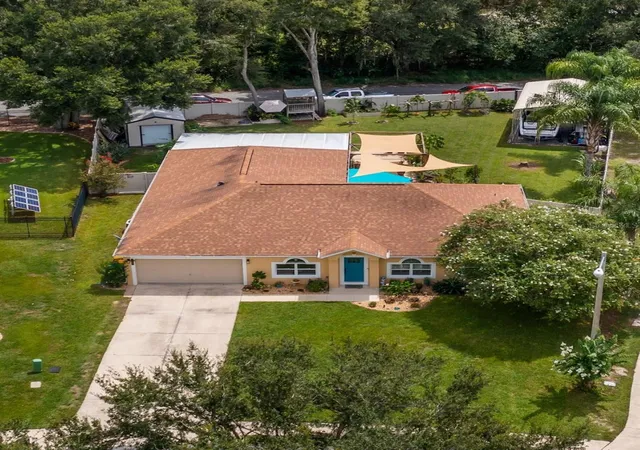 1st image of 1101 Myrtle Lake View Dr, Fruitland Park, FL 34731 | MLS# G5101709